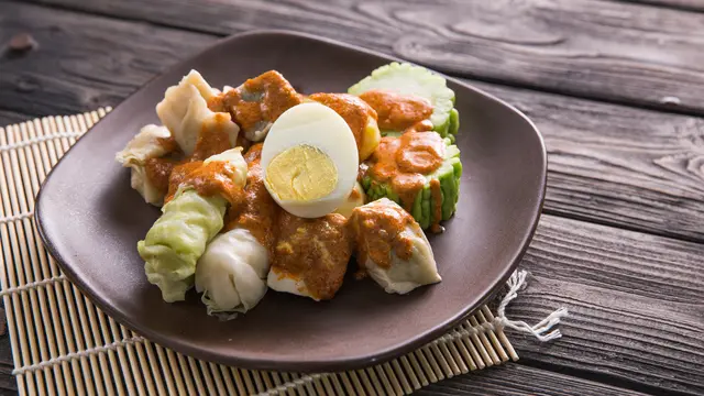 siomay camilan populer di indonesia